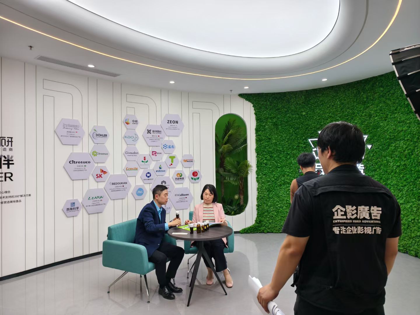品妍香料工厂宣传片拍摄(图3)